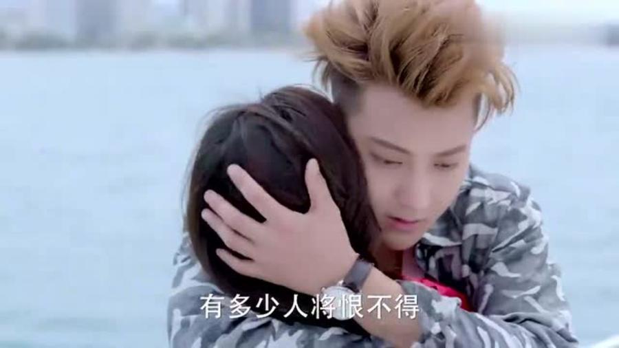章子怡回应41岁演少女，为何又遭骂名一片？游戏画面